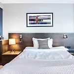 Quality Hotell 4*
