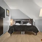 Quality Szálloda 4*