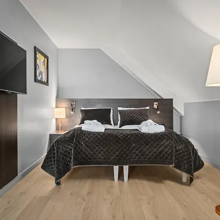 Quality Hotel 4*